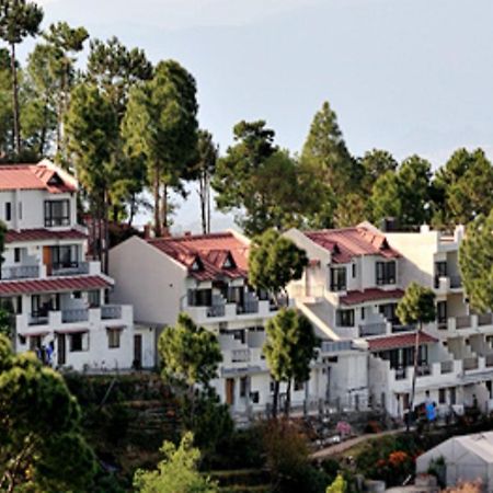 Woodsvilla Resort Ranikhet Exterior photo